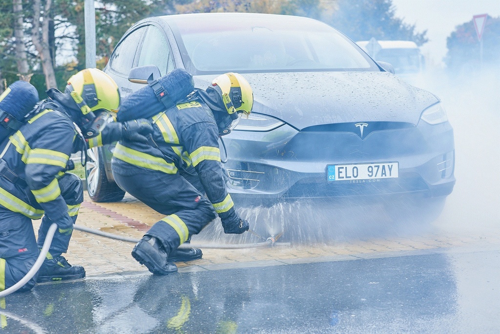 Multifunkčná ochladzovacia prúdnica elektromobility MDTECH Multifunkčná ochladzovacia prúdnica elektromobility MDTECH