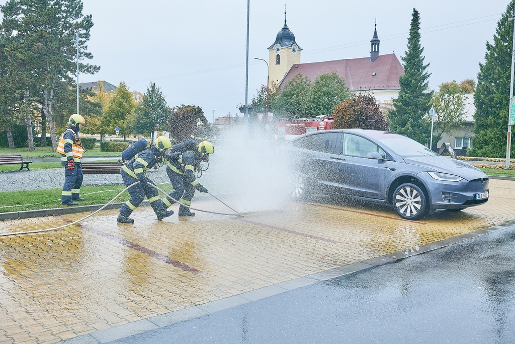 Multifunkčná ochladzovacia prúdnica elektromobility MDTECH Multifunkčná ochladzovacia prúdnica elektromobility MDTECH