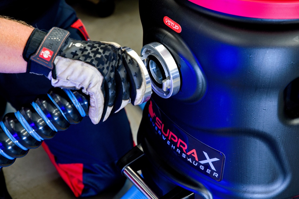 ZAPOŽIČANIE HASIČSKÉHO VYSÁVAČA SUPRA X 2800W savica SUPRAFLEX