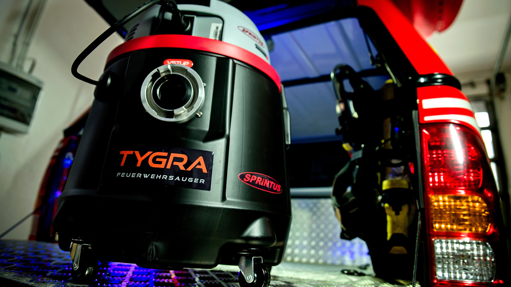 ZAPOŽIČANIE HASIČSKÉHO VYSÁVAČA TYGRA 2200W