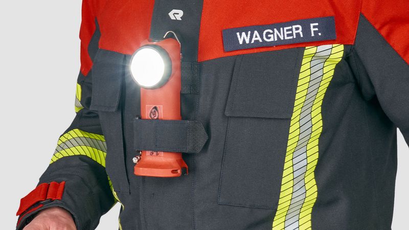 Nový Ľahký zásahový odev Rosenbauer GAROS G 30 s membránou BLACK BLUE /GOLD Nový Ľahký zásahový odev Rosenbauer GAROS G 30 s membránou BLACK BLUE /GOLD