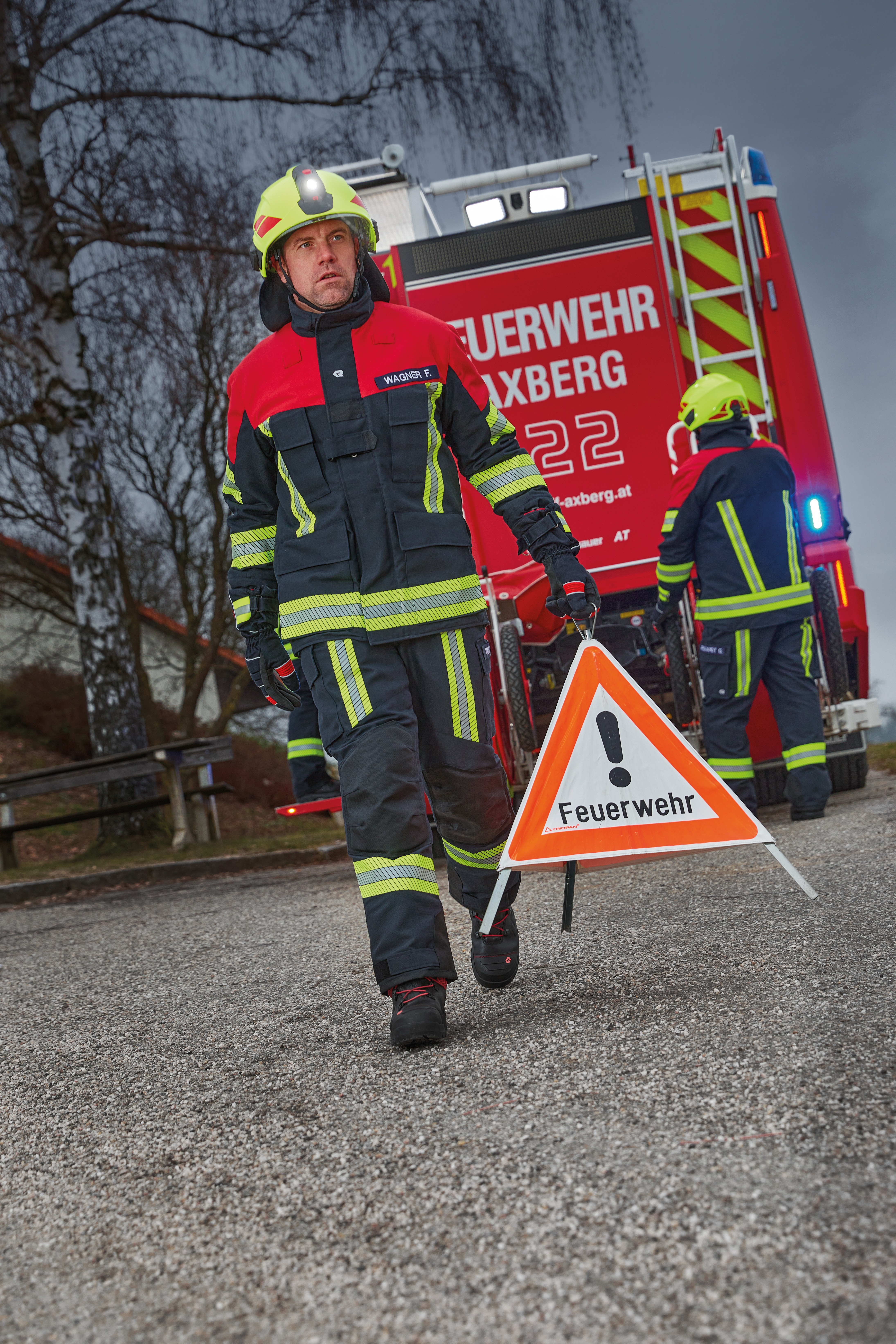Nový Ľahký zásahový odev Rosenbauer GAROS G 30 s membránou BLACK BLUE /GOLD