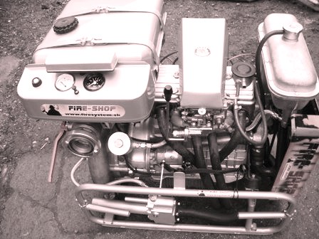 PS 12 TAZ 1962 šport - hasičská striekačka PS 12 TAZ 1962 šport - hasičská striekačka
