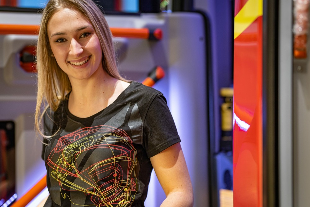 Dámske tričko "30 Years HEROS"